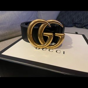 Gucci belt, golden color, small size